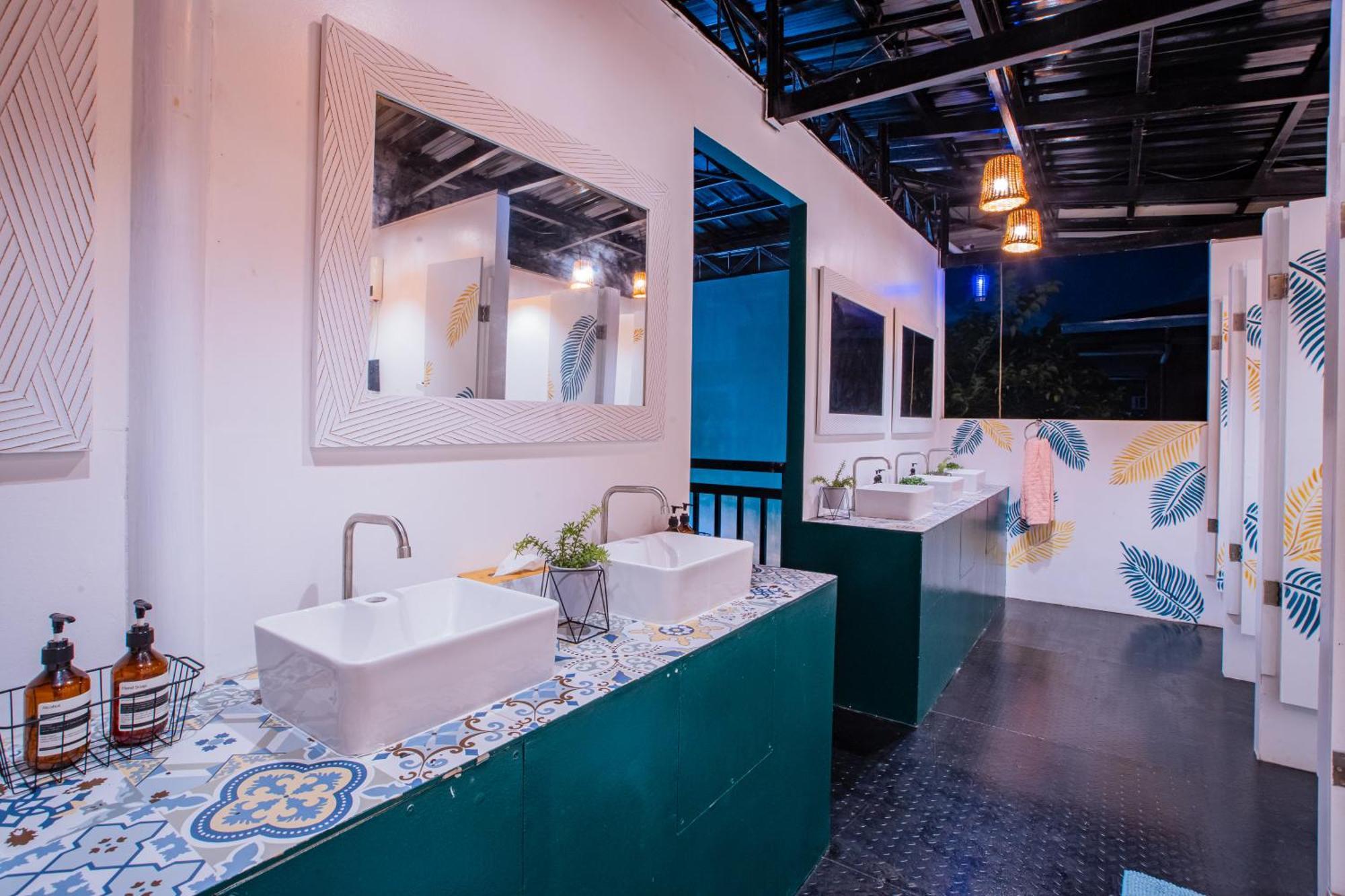 פורטו פרינססה Lartista Hostel מראה חיצוני תמונה